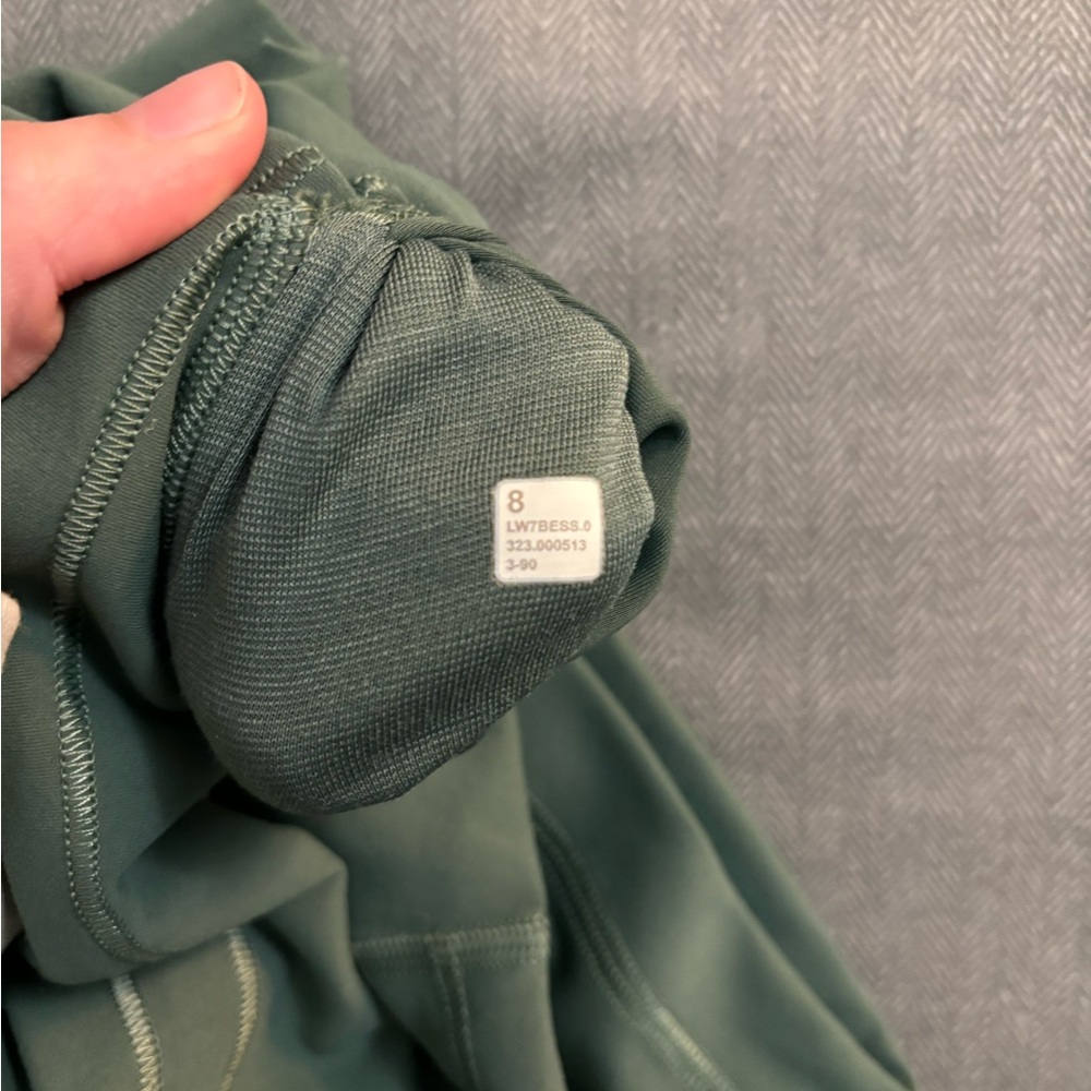 Lululemon Athletica Wunder Train Medium Forest Bike Shorts 6” - Picture 3 of 3